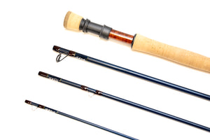 Thomas and Thomas Avantt II 10' 4wt rod Used