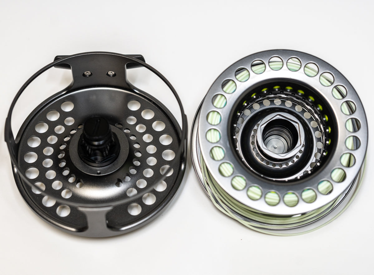Sage Spey Reel 8/9/10 Used