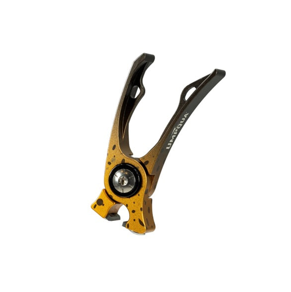 Umpqua RIVERRUN NIPPER ARTIST SERIES