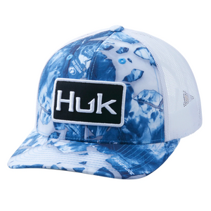Huk Mossy Oak Fracture Trucker