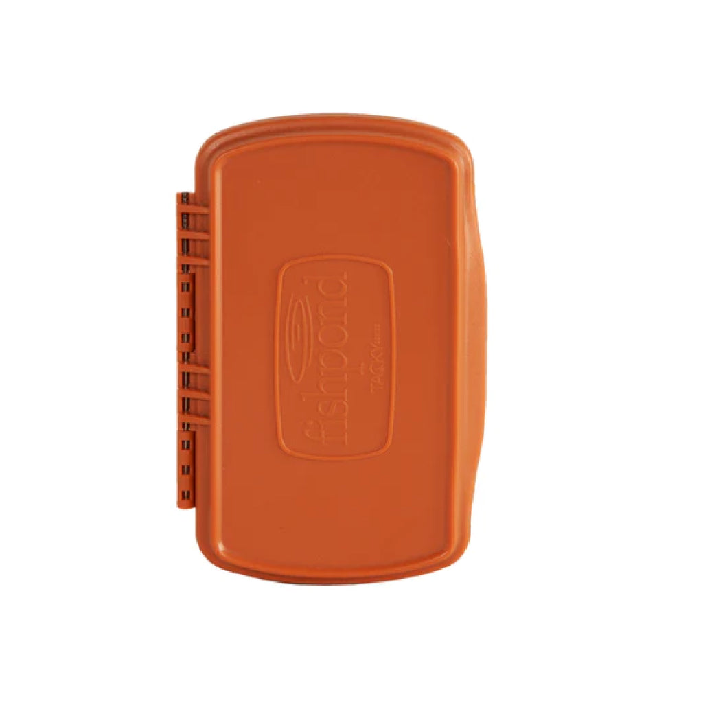 burnt orange tackle bag ILURE Fishing Rubber coated mesh pockets provide quick access to tools Professional Large Rat Bag V4